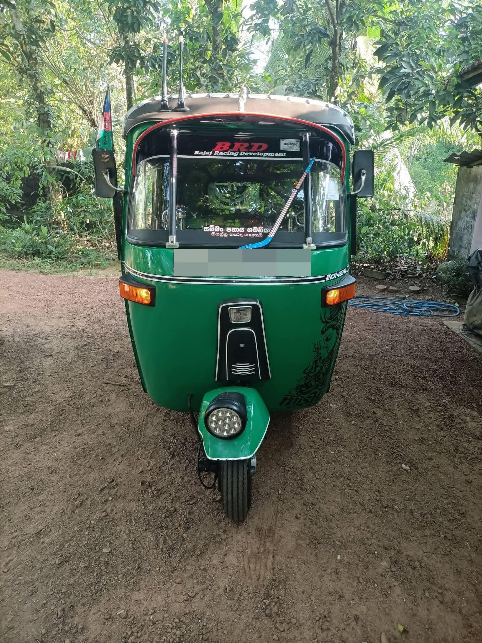 Bajaj Three Wheel 2005 - භාවිතා කරන ලද ත්‍රිරෝද රථය sale in Sri Lanka - patpat.lk