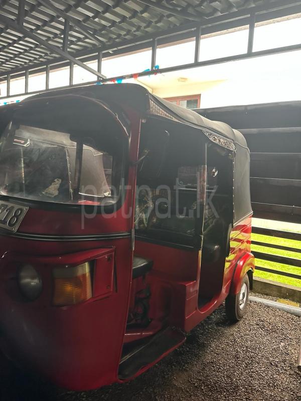 Bajaj 4 stroke 2012 - பயன்படுத்தப்பட்டது முச்சக்கர வண்டி sale in Sri Lanka - patpat.lk