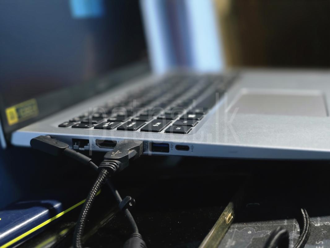 Acer aspire A15