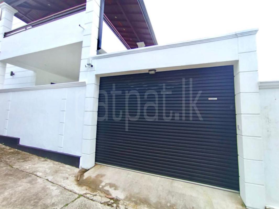 Advertisement image 1