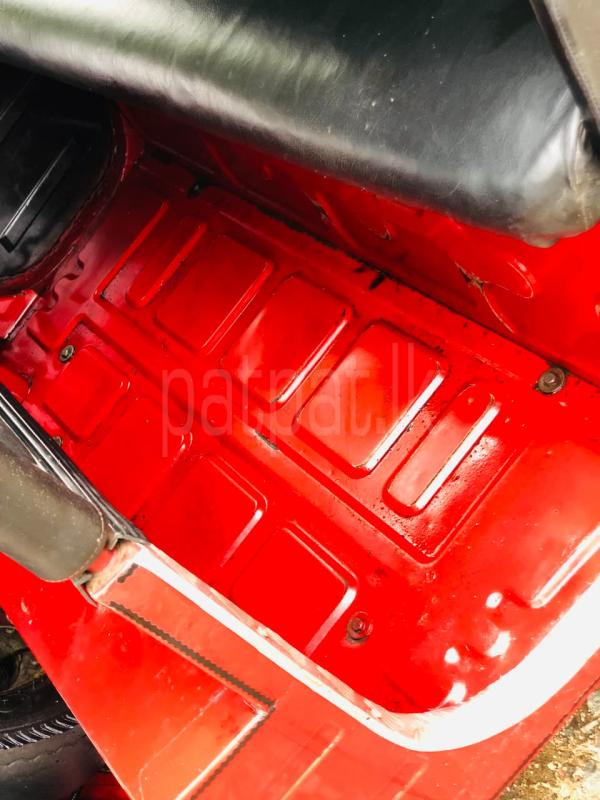Bajaj 4 stroke 2013 - பயன்படுத்தப்பட்டது முச்சக்கர வண்டி sale in Sri Lanka - patpat.lk