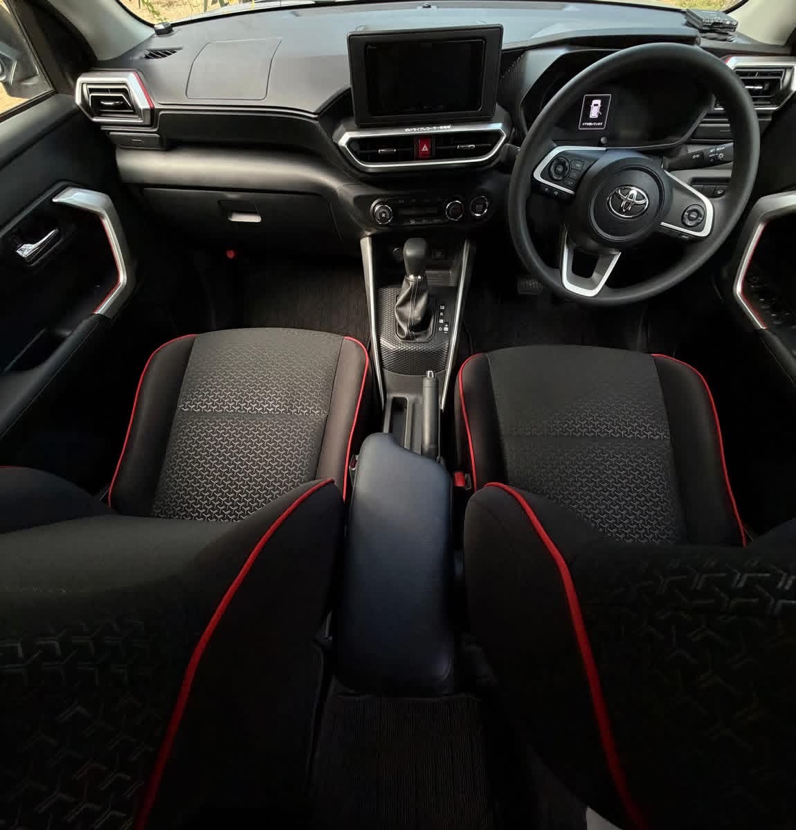 Toyota Raize 2025 - சான்றளிக்கப்பட்டது SUV sale in Sri Lanka - patpat.lk