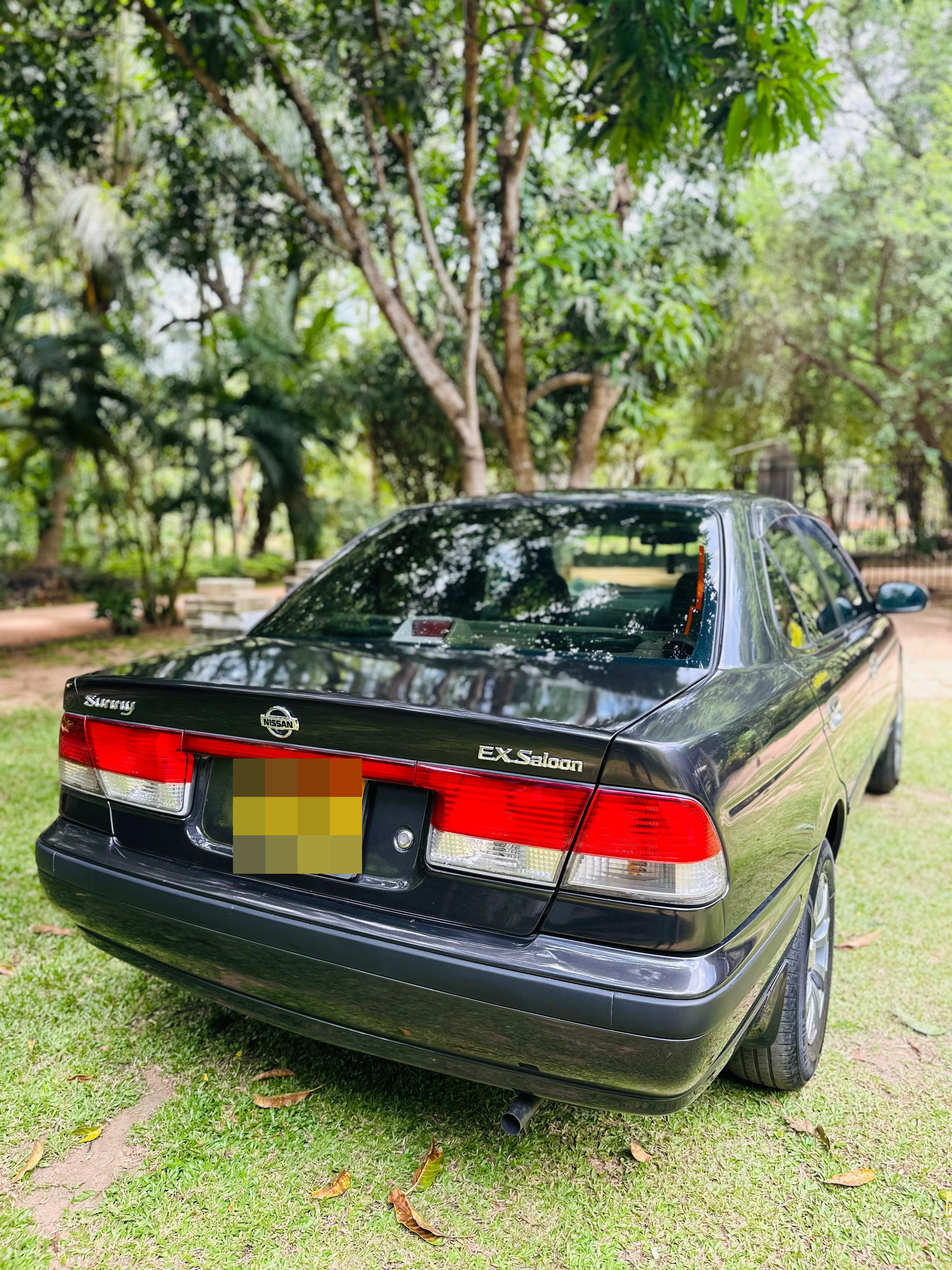 Nissan Sunny 2001 - பயன்படுத்தப்பட்டது கார் sale in Sri Lanka - patpat.lk