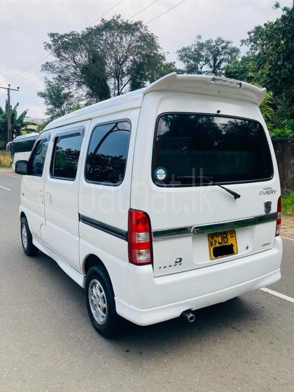 Advertisement image 4