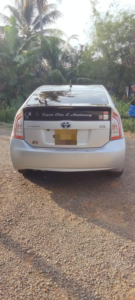 Toyota Prius 2013 - பயன்படுத்தப்பட்டது கார் sale in Sri Lanka - patpat.lk