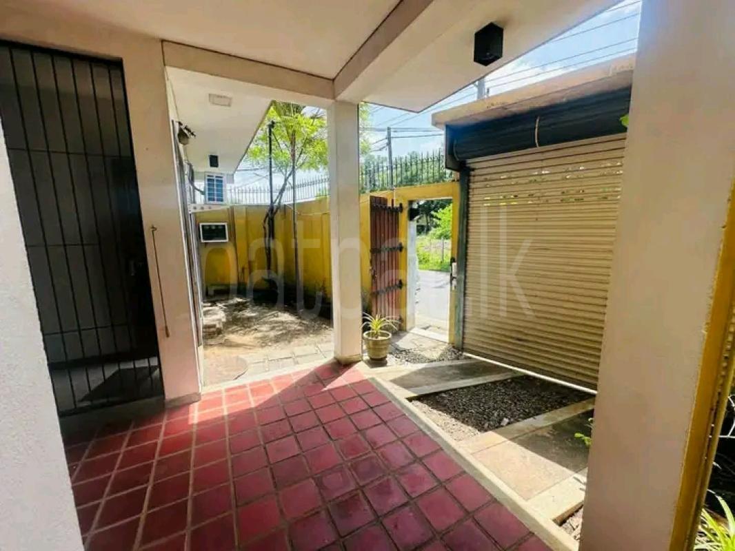 House for Sale in Dehiwala