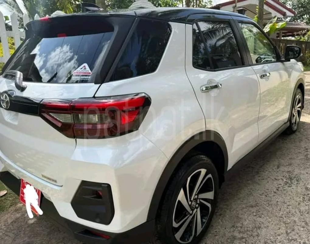 Advertisement image 1