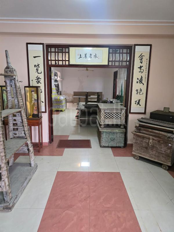 Advertisement image 6