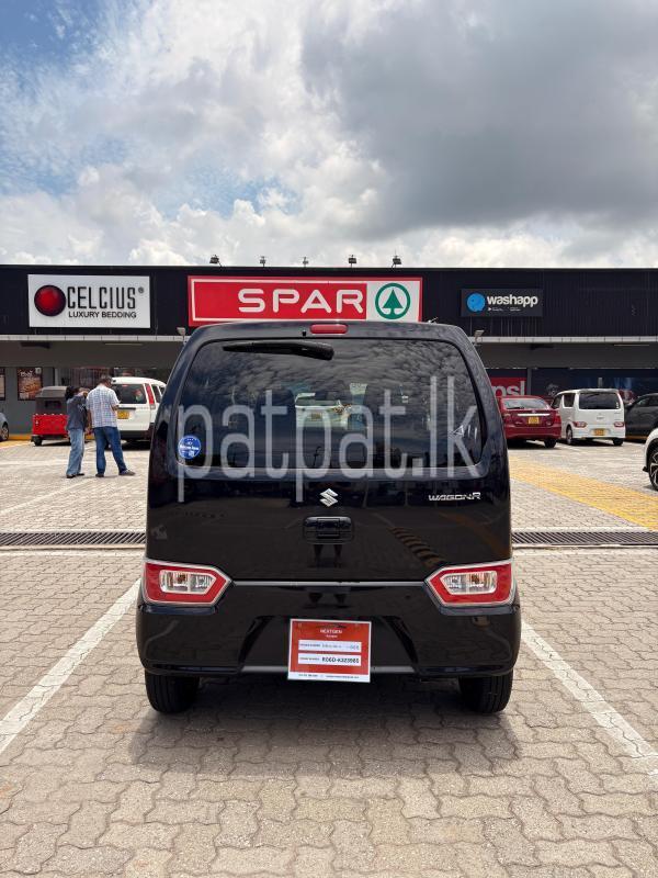 Advertisement image 6