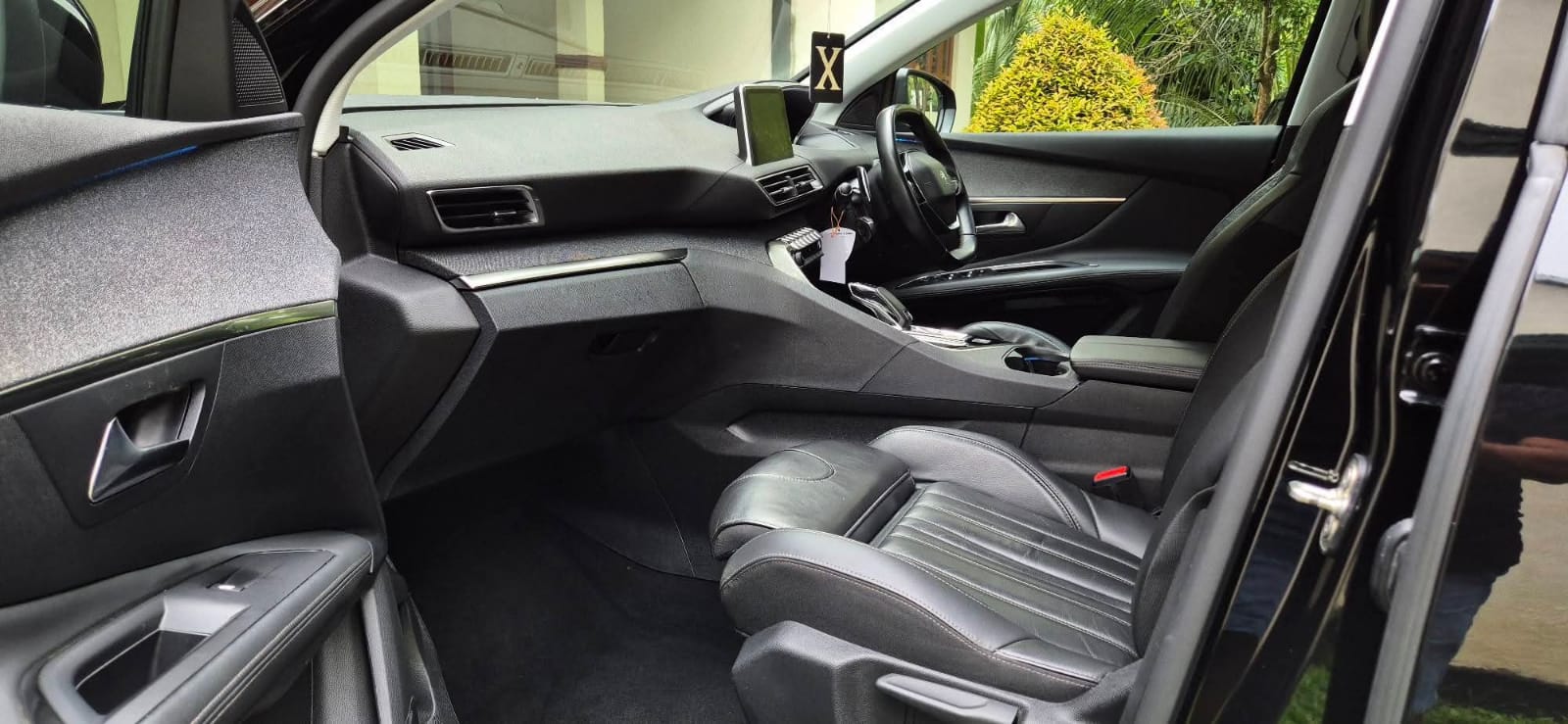 Peugeot 3008 2019 - Used SUV sale in Sri Lanka - patpat.lk