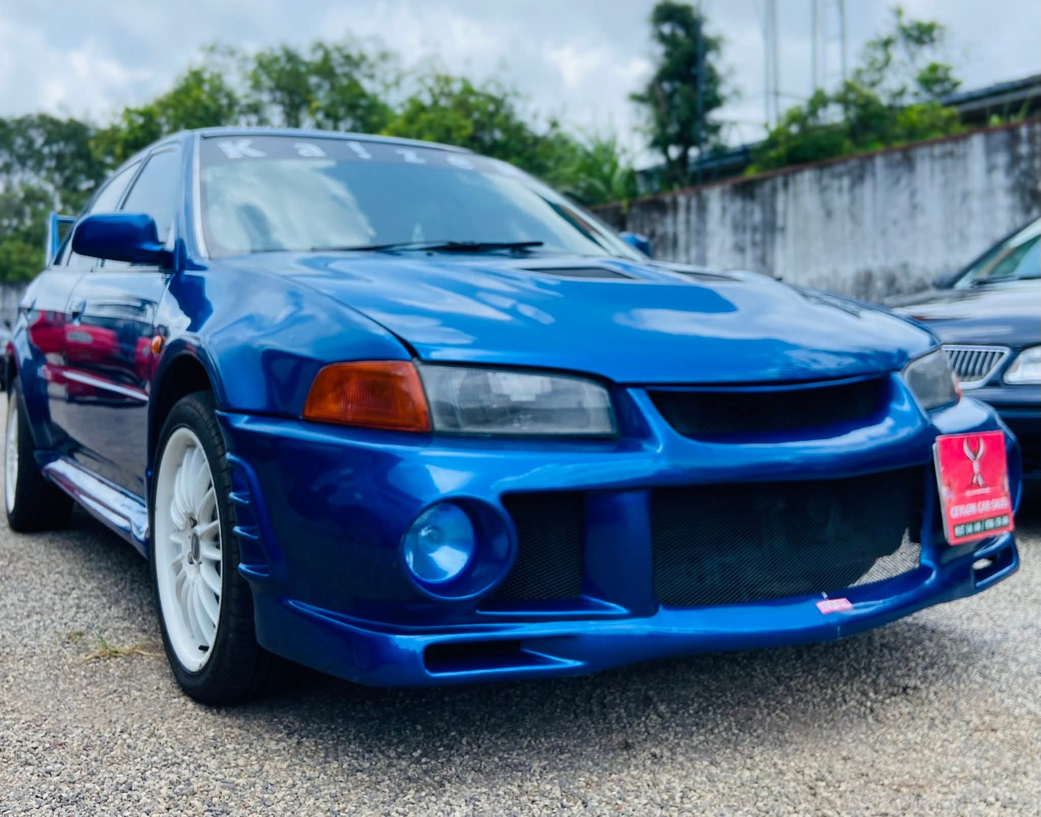 Mitsubishi Lancer 2001 - Used Car sale in Sri Lanka - patpat.lk
