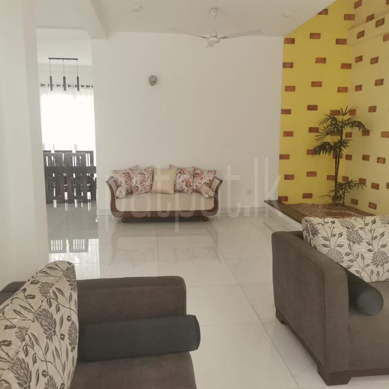 House for Sale in Athurugiriya