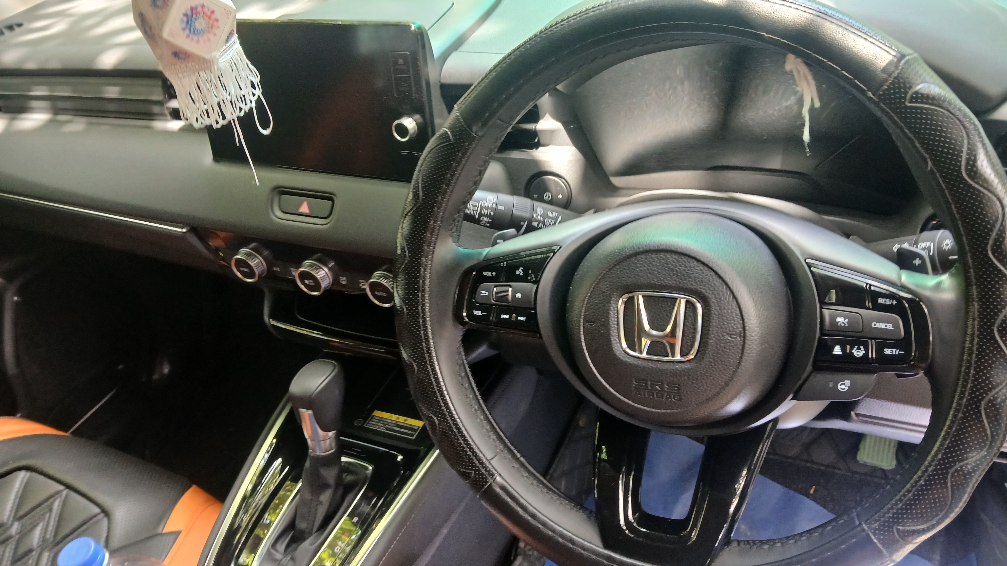 Honda Vezel 2025 - பயன்படுத்தப்பட்டது SUV sale in Sri Lanka - patpat.lk