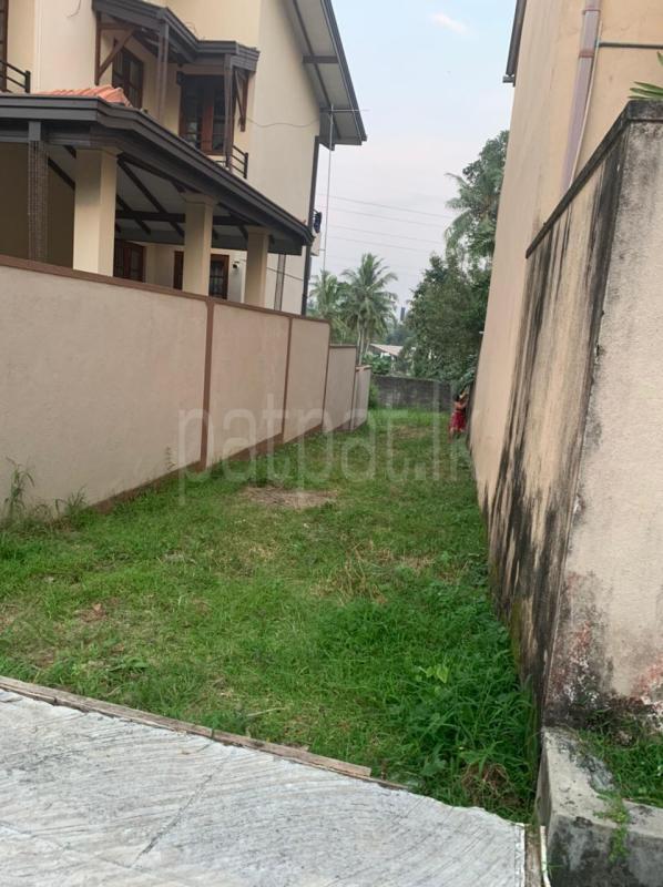 Residential Land for Sale in Kottawa