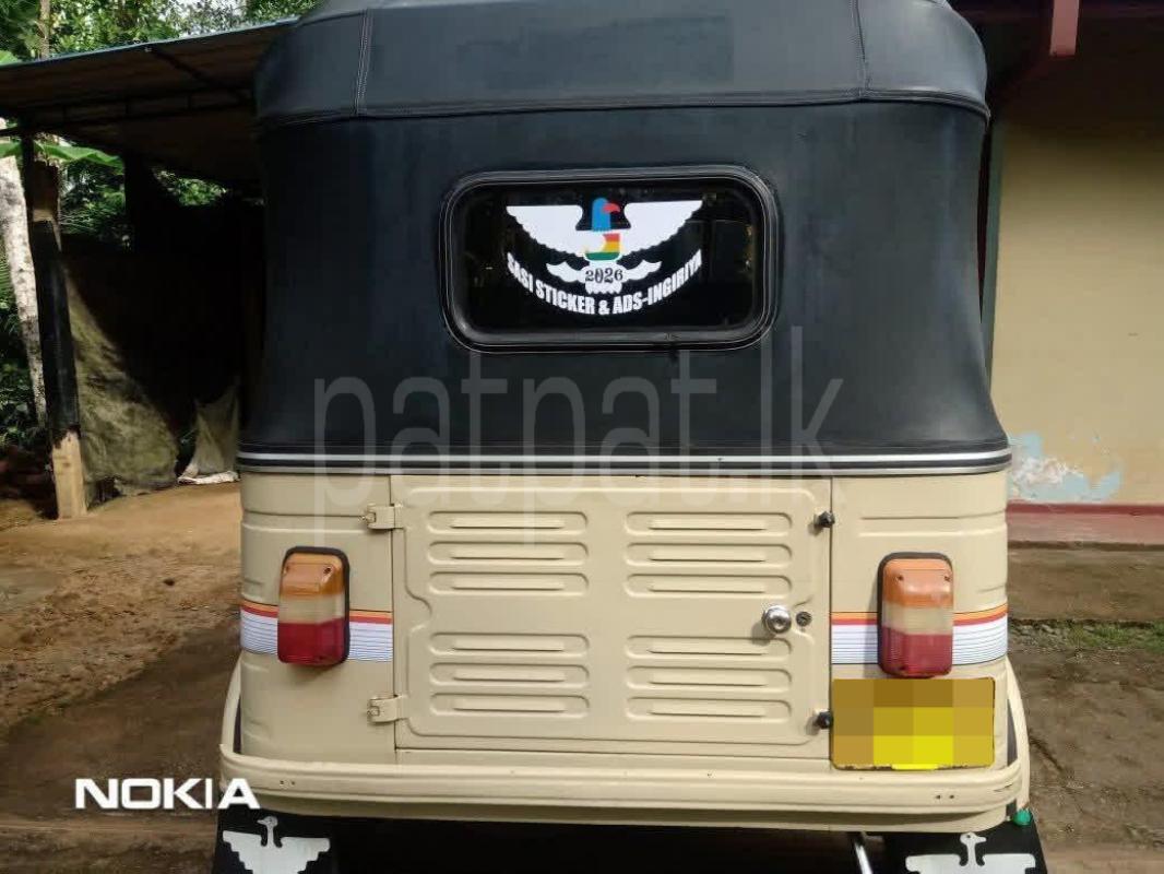 Bajaj 2 stroke 2004 - භාවිතා කරන ලද ත්‍රිරෝද රථය sale in Sri Lanka - patpat.lk