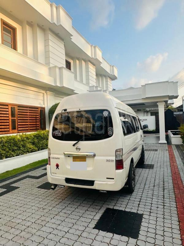 Nissan Caravan 2015 - பயன்படுத்தப்பட்டது வேன் sale in Sri Lanka - patpat.lk