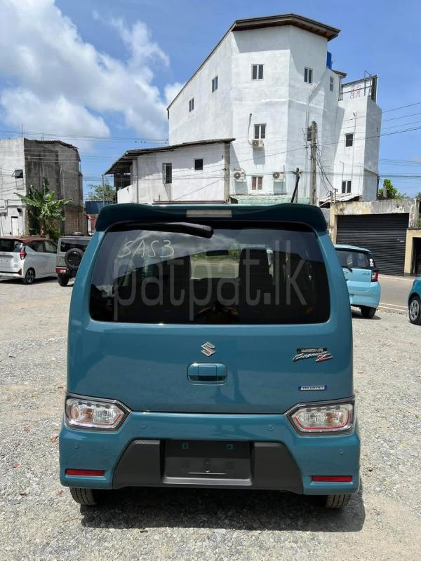 Advertisement image 4