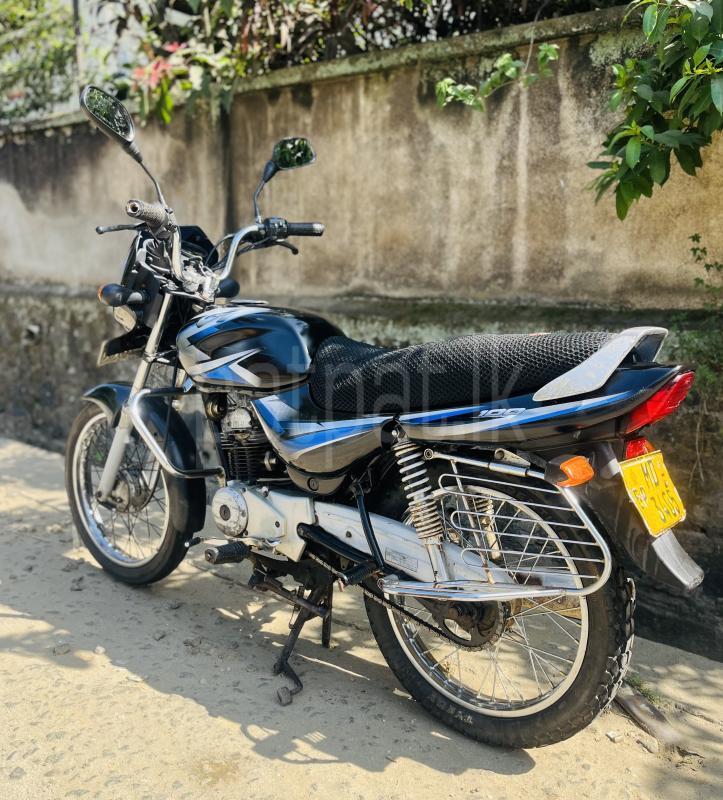 Advertisement image 3