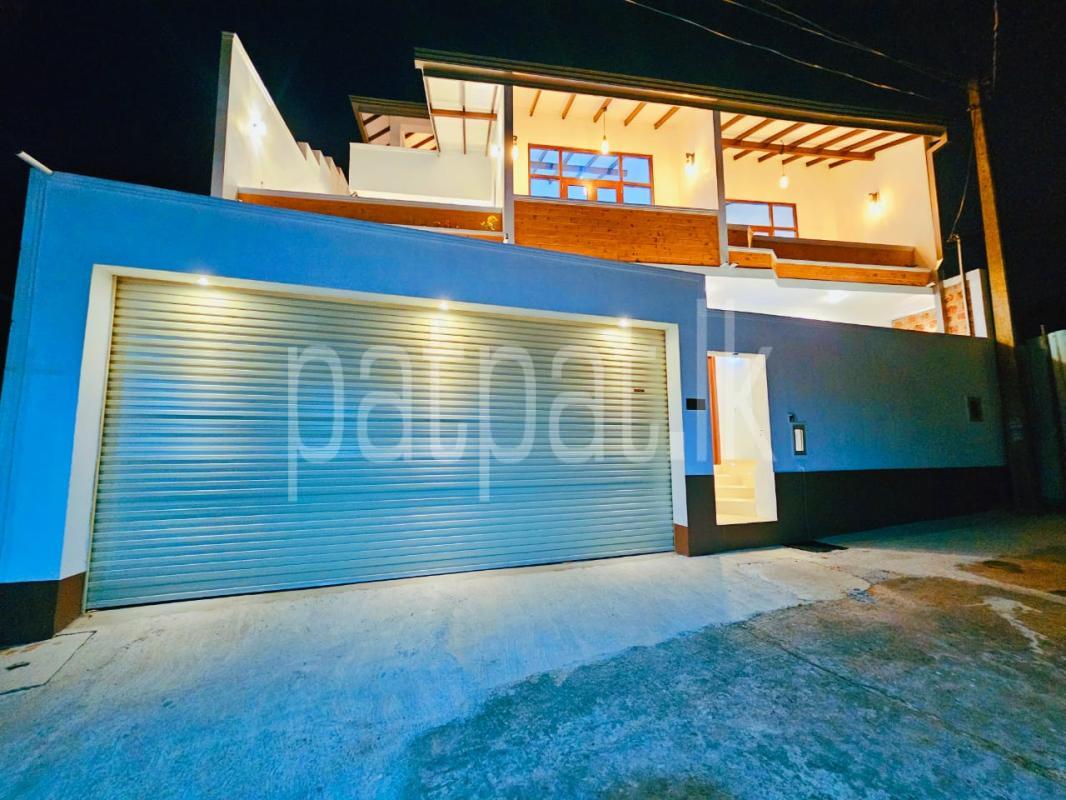 Advertisement image 1