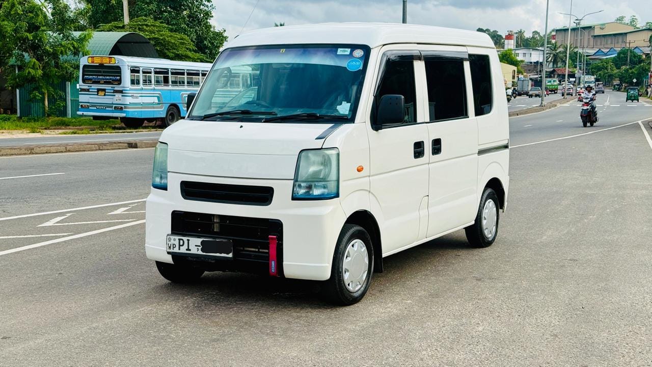 Nissan Clipper 2014 - பயன்படுத்தப்பட்டது வேன் sale in Sri Lanka - patpat.lk
