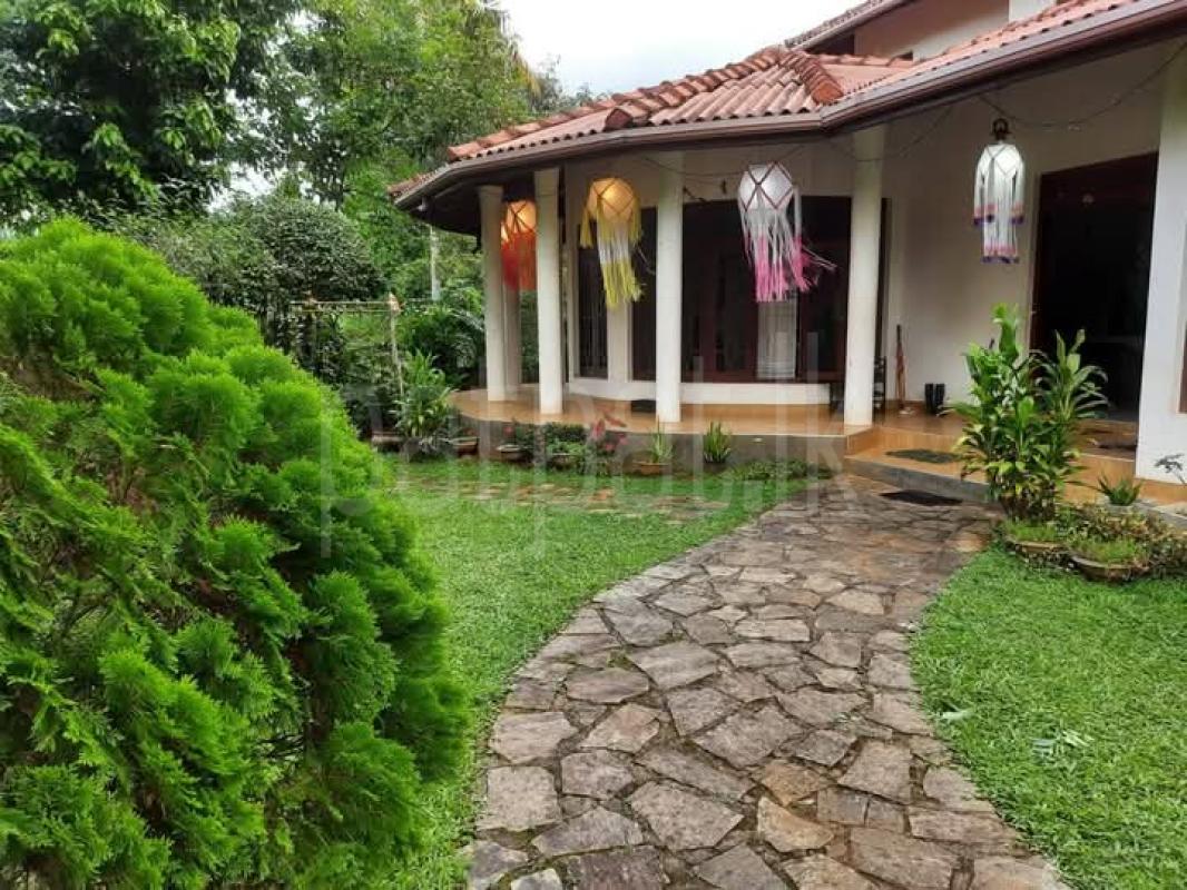 House for Sale in Matale ads-image-1