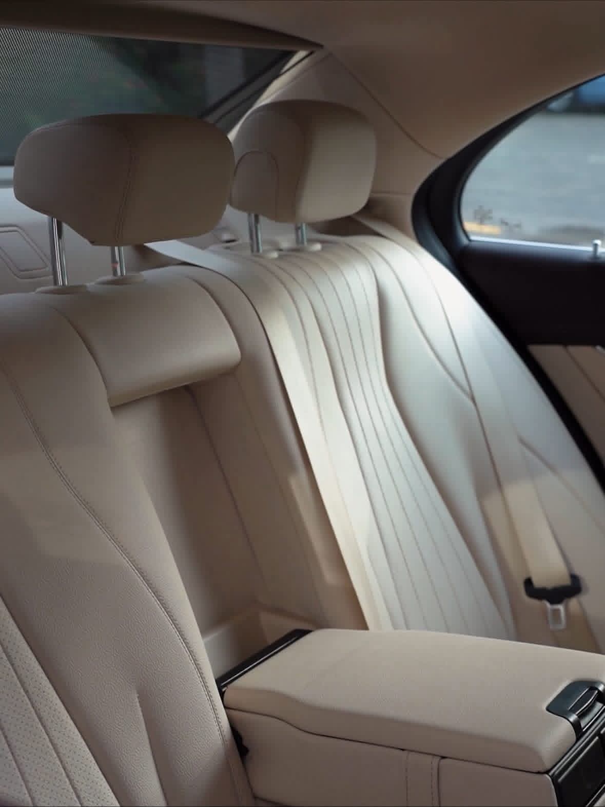 Mercedes Benz E350 2017 - භාවිතා කරන ලද කාර් sale in Sri Lanka - patpat.lk