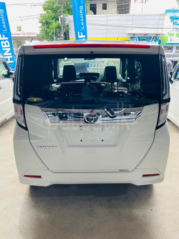 Toyota Roomy 2025 - අලුත් වෑන් රථය sale in Sri Lanka - patpat.lk