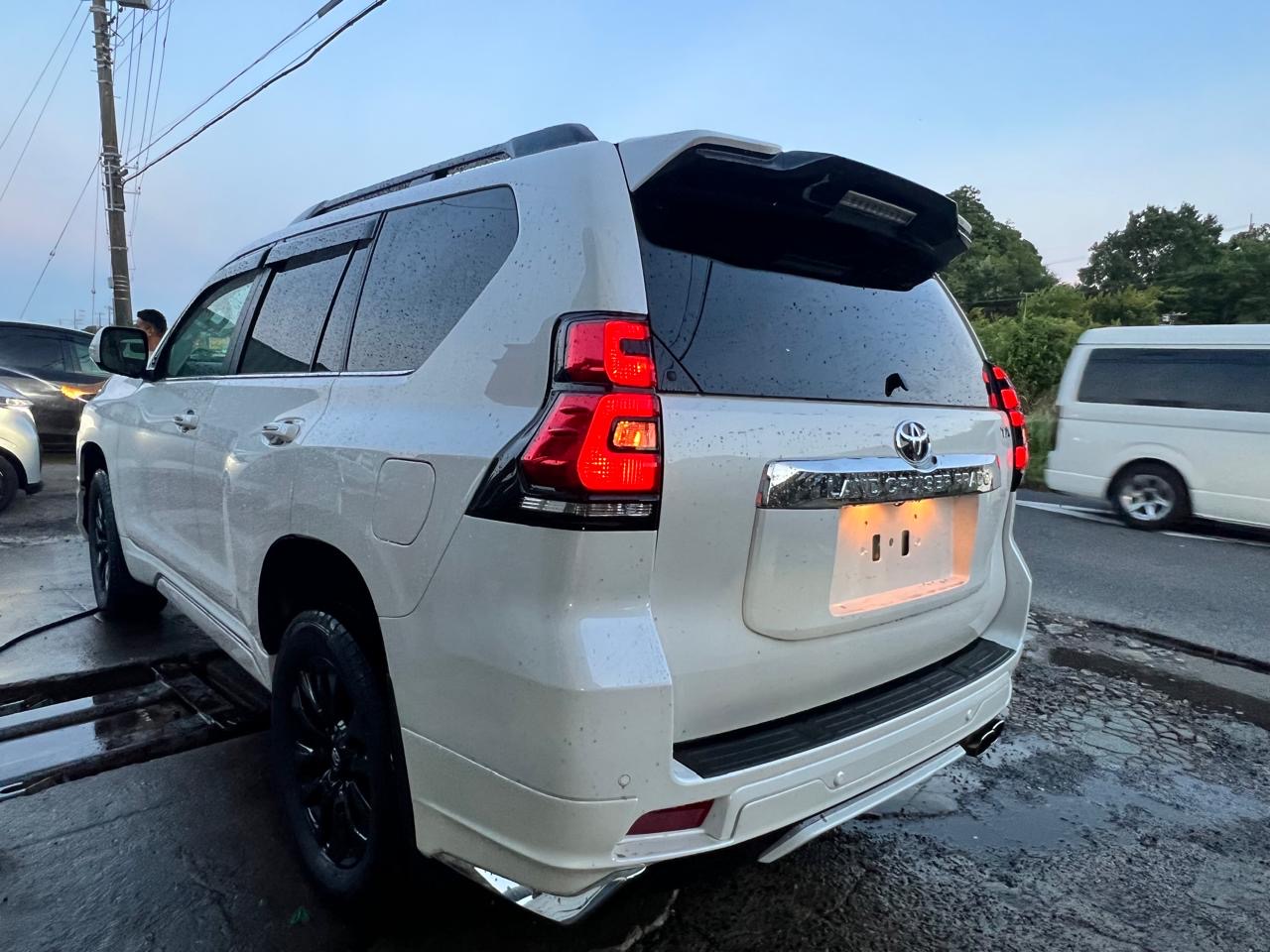 Toyota Land Cruiser 2023 - சான்றளிக்கப்பட்டது SUV sale in Sri Lanka - patpat.lk