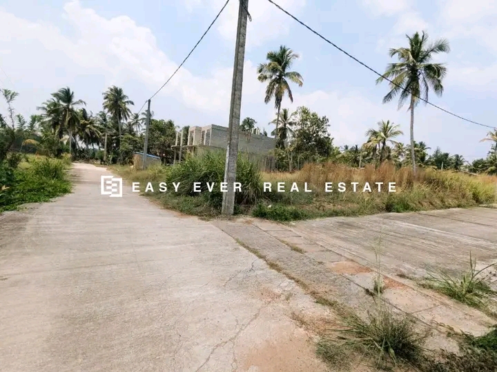 Residential Land for Sale in Minuwangoda
