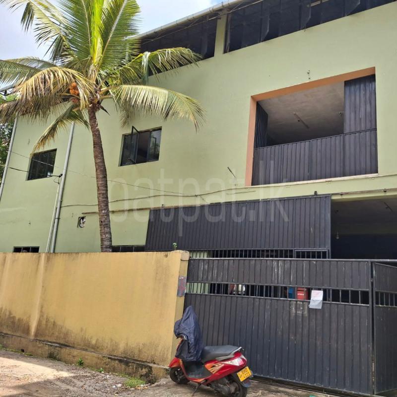 Building for Sale in Mount Lavinia