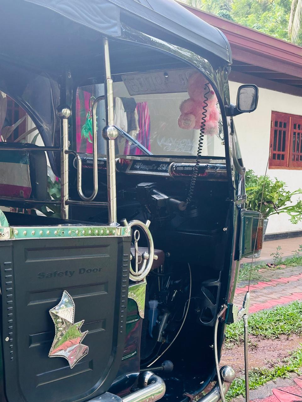 Bajaj 4 stroke 2008 - பயன்படுத்தப்பட்டது முச்சக்கர வண்டி sale in Sri Lanka - patpat.lk