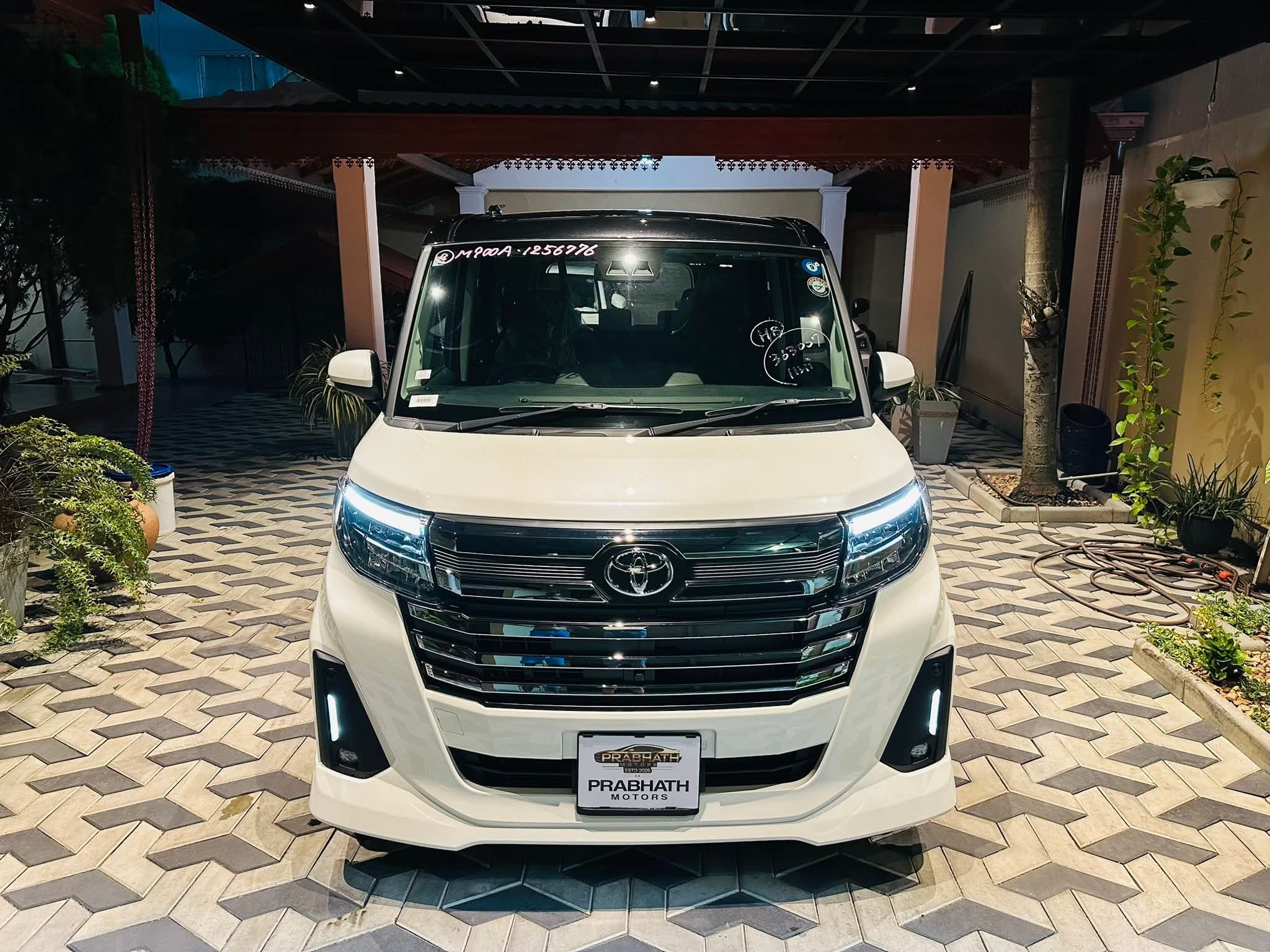 Toyota Roomy 2026 - Brand New Van sale in Sri Lanka - patpat.lk