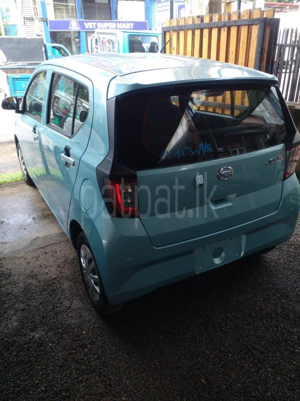 Advertisement image 4