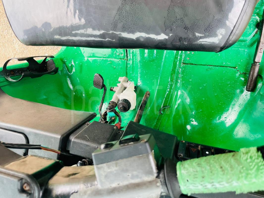 Bajaj 4 stroke 2015 - பயன்படுத்தப்பட்டது முச்சக்கர வண்டி sale in Sri Lanka - patpat.lk