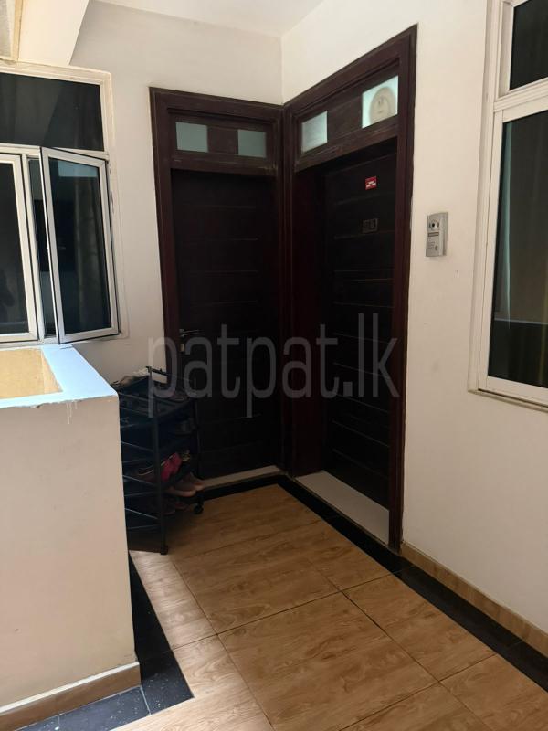 Furnished Apartment for Sale in Bambalapitiya (Colombo 04)