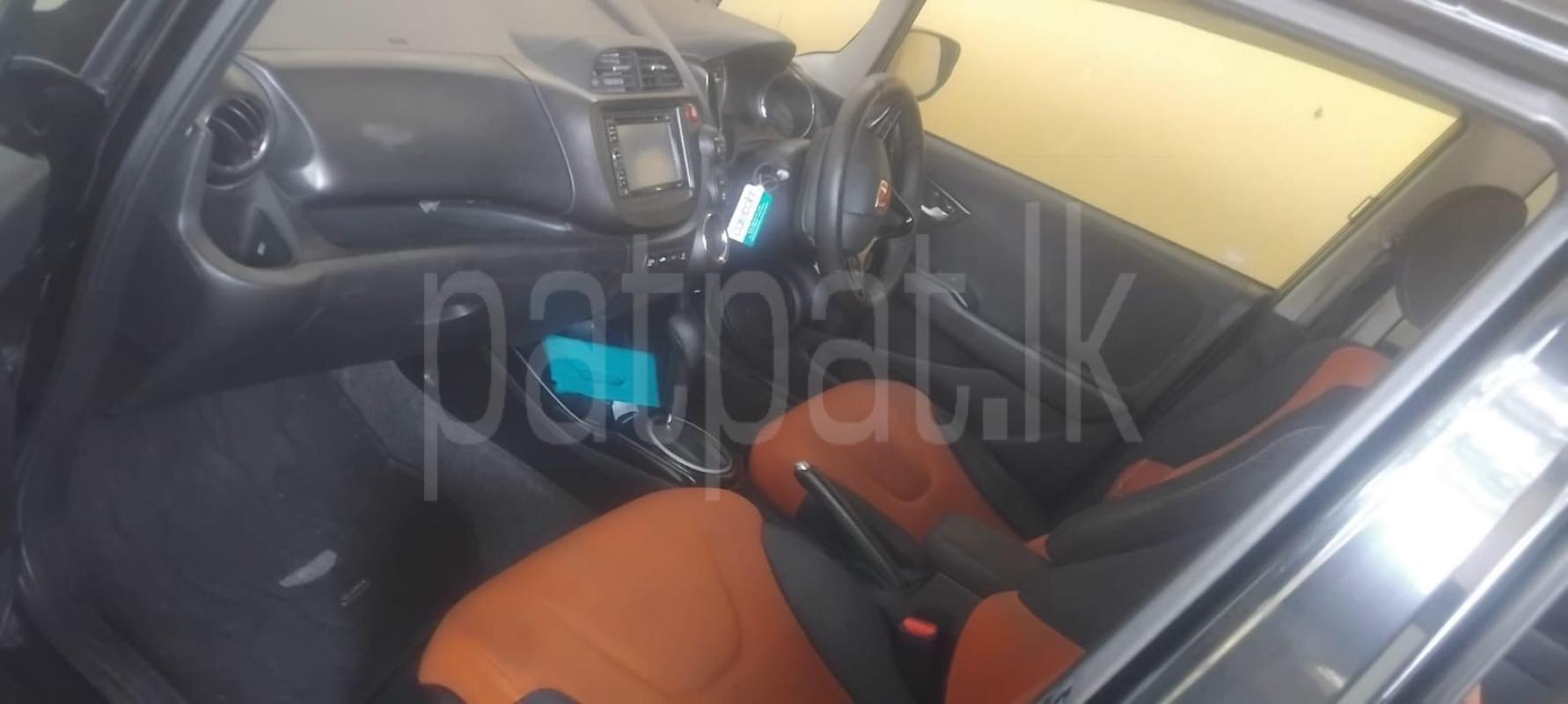 Honda Fit 2012 - பயன்படுத்தப்பட்டது கார் sale in Sri Lanka - patpat.lk