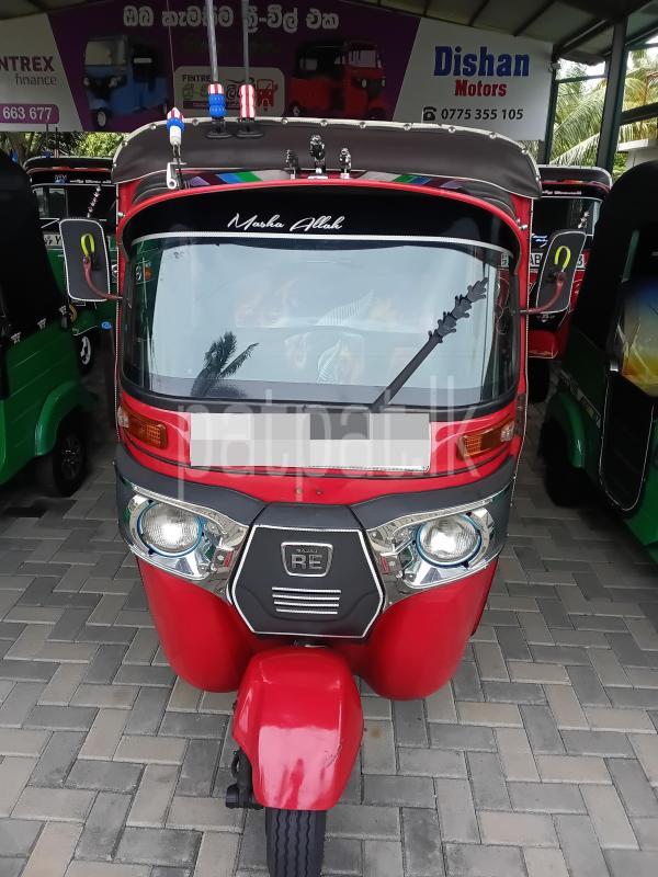 Bajaj 4 stroke 2015 - භාවිතා කරන ලද ත්‍රිරෝද රථය sale in Sri Lanka - patpat.lk