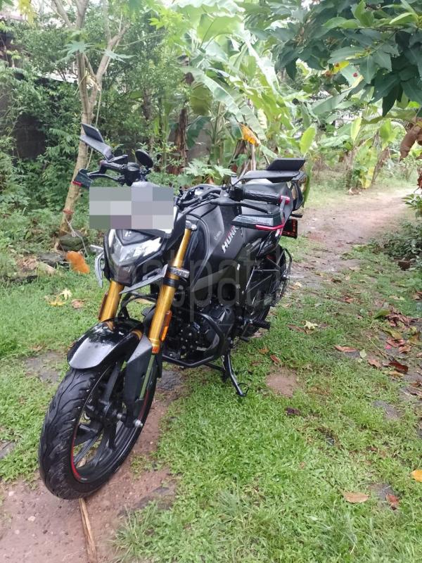 Hero Hunk 2025 - பயன்படுத்தப்பட்டது பைக் sale in Sri Lanka - patpat.lk