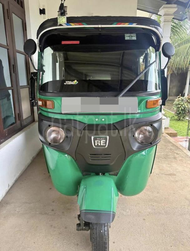 Bajaj 4 stroke 2018 - பயன்படுத்தப்பட்டது முச்சக்கர வண்டி sale in Sri Lanka - patpat.lk