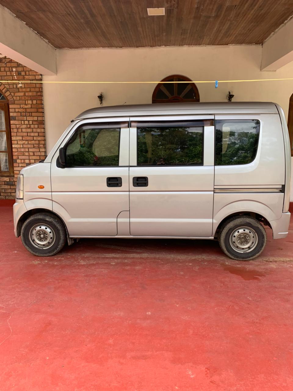 Nissan Cilper 2014 - භාවිතා කරන ලද වෑන් රථය sale in Sri Lanka - patpat.lk