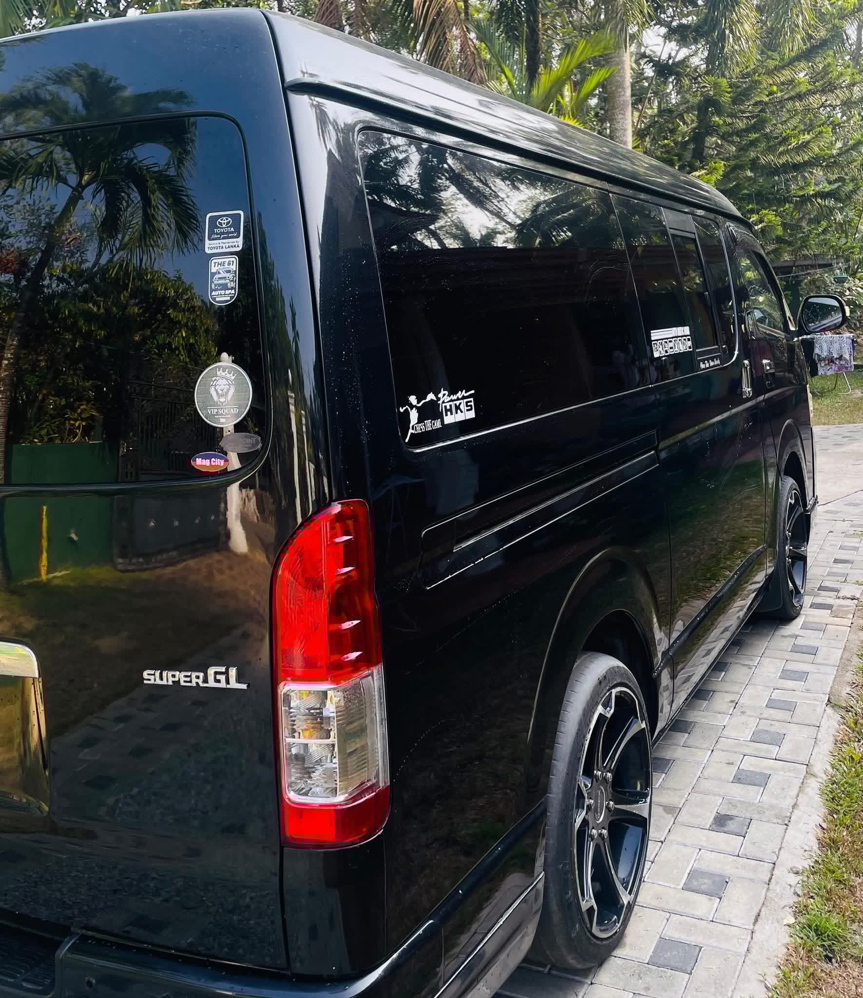 Advertisement image 4