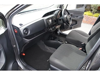 Toyota Vitz 2018 - භාවිතා කරන ලද කාර් sale in Sri Lanka - patpat.lk