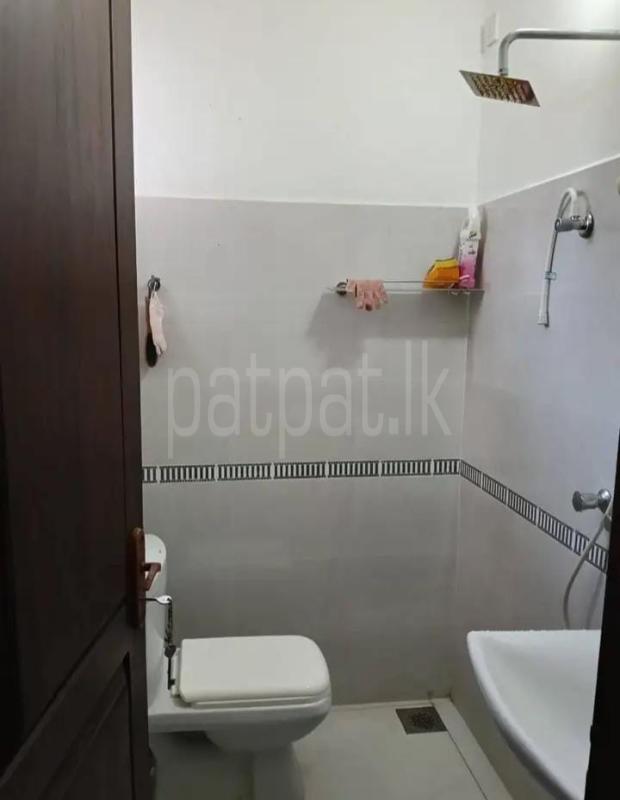 House for Sale in Athurugiriya