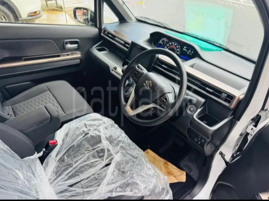 Advertisement image 4