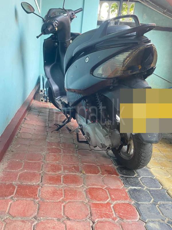 Advertisement image 4