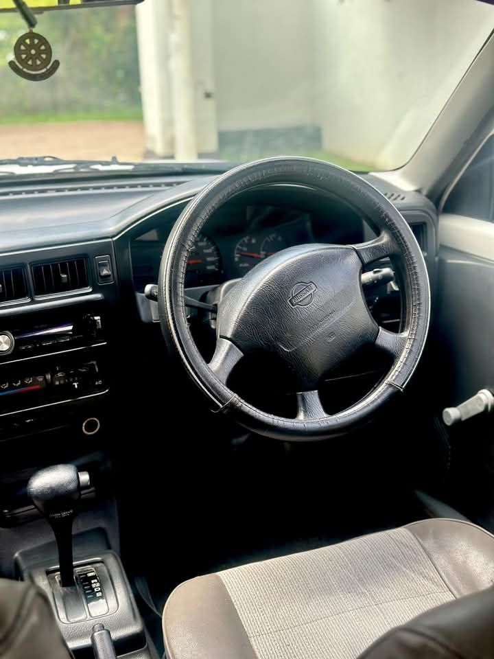 Nissan AD Wagon 1997 - භාවිතා කරන ලද කාර් sale in Sri Lanka - patpat.lk
