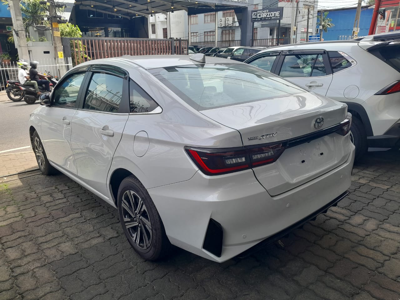 Advertisement image 3