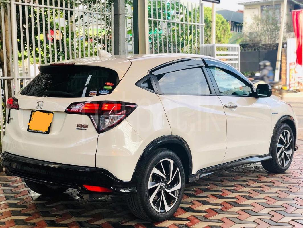 Advertisement image 1