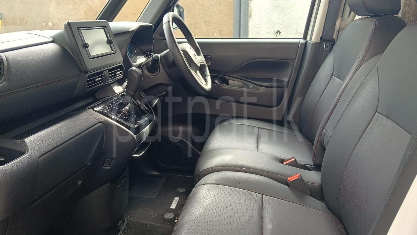 Advertisement image 6