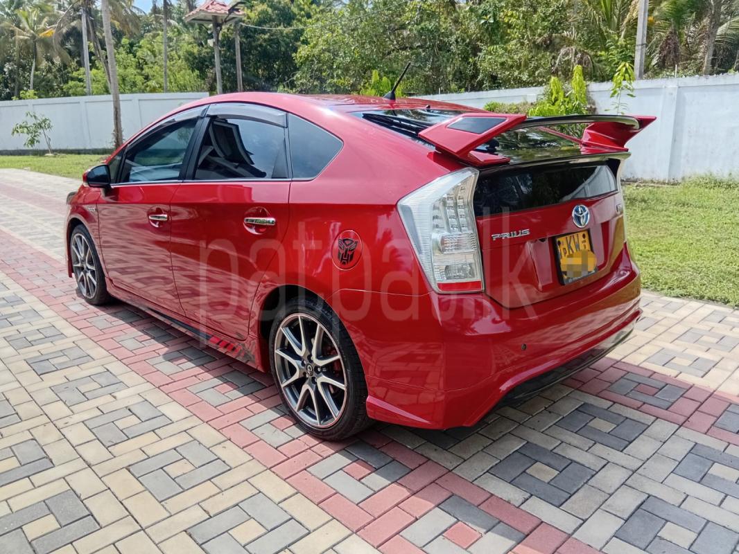 Toyota Prius 2013 - Used Car sale in Sri Lanka - patpat.lk